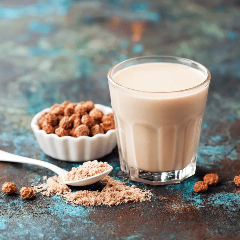 Tiger nuts flour and glass of milk